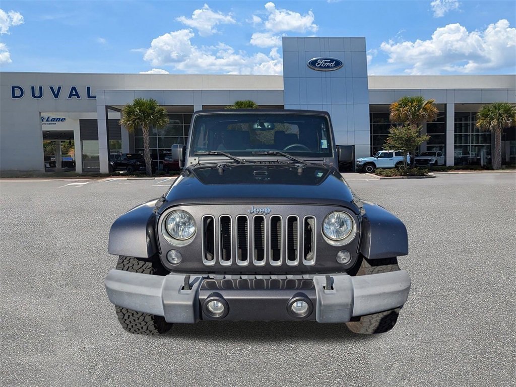 Used 2016 Jeep Wrangler Sahara w/ Connectivity Group image 9
