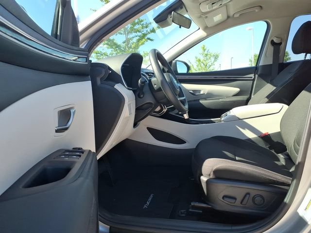 Used 2023 Hyundai Tucson SEL FWD image 12