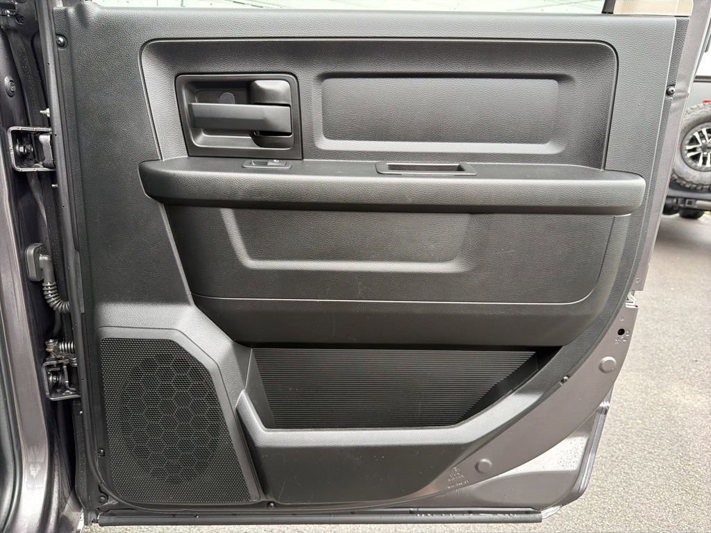 Used 2019 RAM 1500 Tradesman w/ Chrome Plus Package image 15