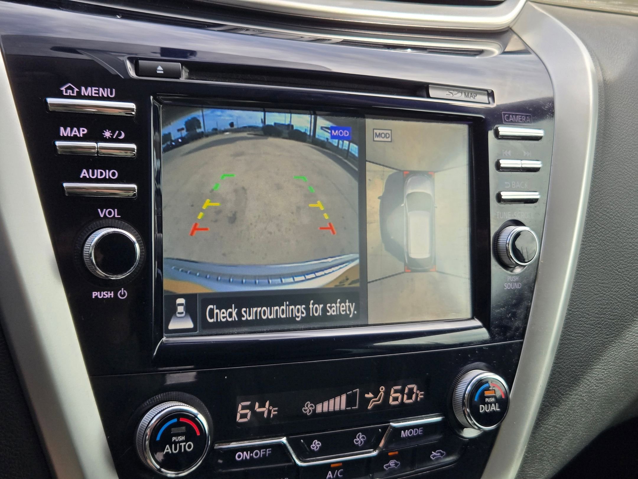 Used 2018 Nissan Murano SL w/ Moonroof Package FWD image 16
