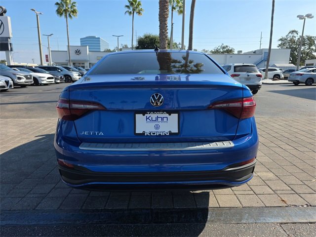 Certified 2023 Volkswagen Jetta S image 5