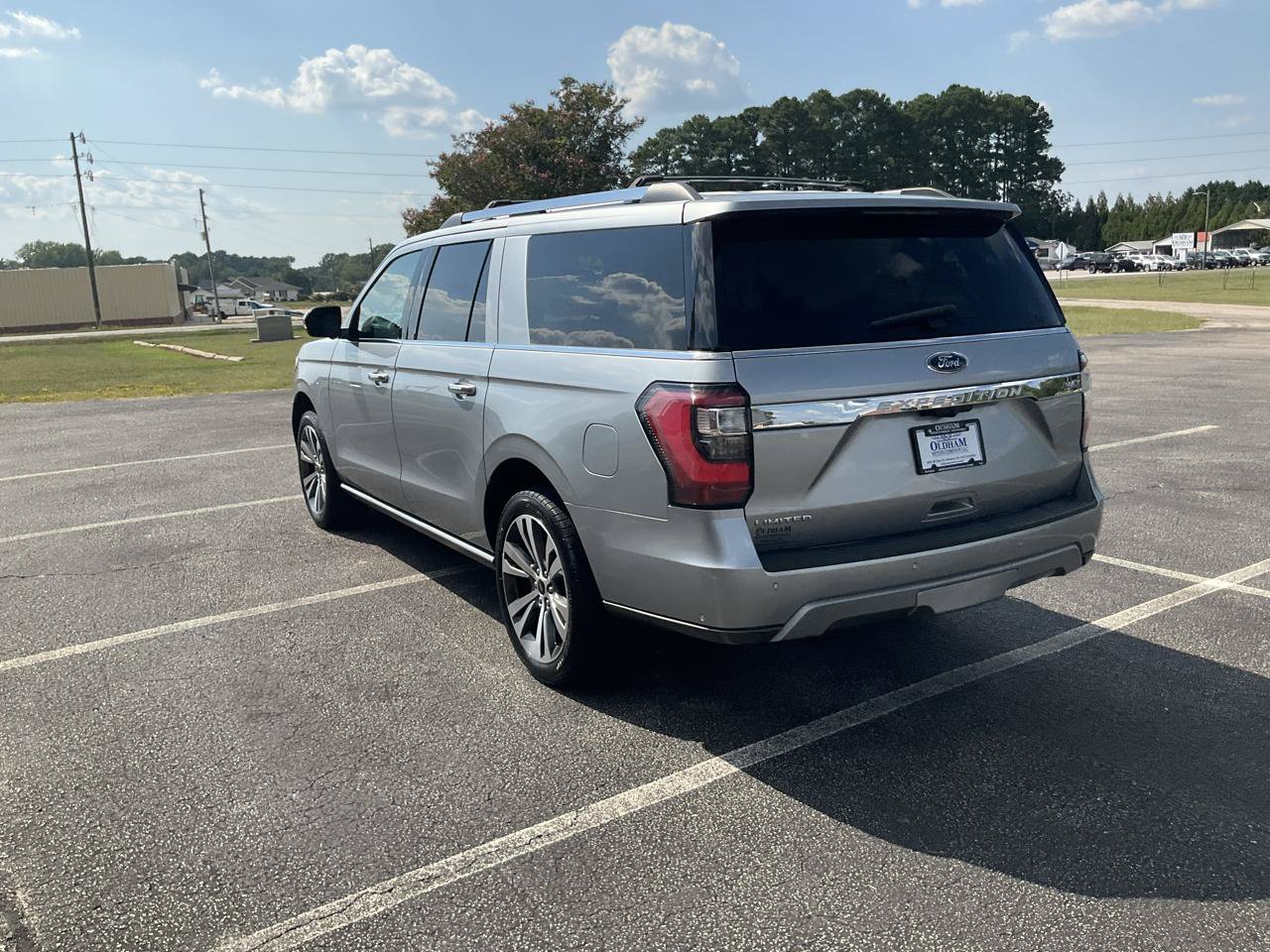 Used 2020 Ford Expedition Max Limited w/ Equipment Group 302A AWD/4WD image 11