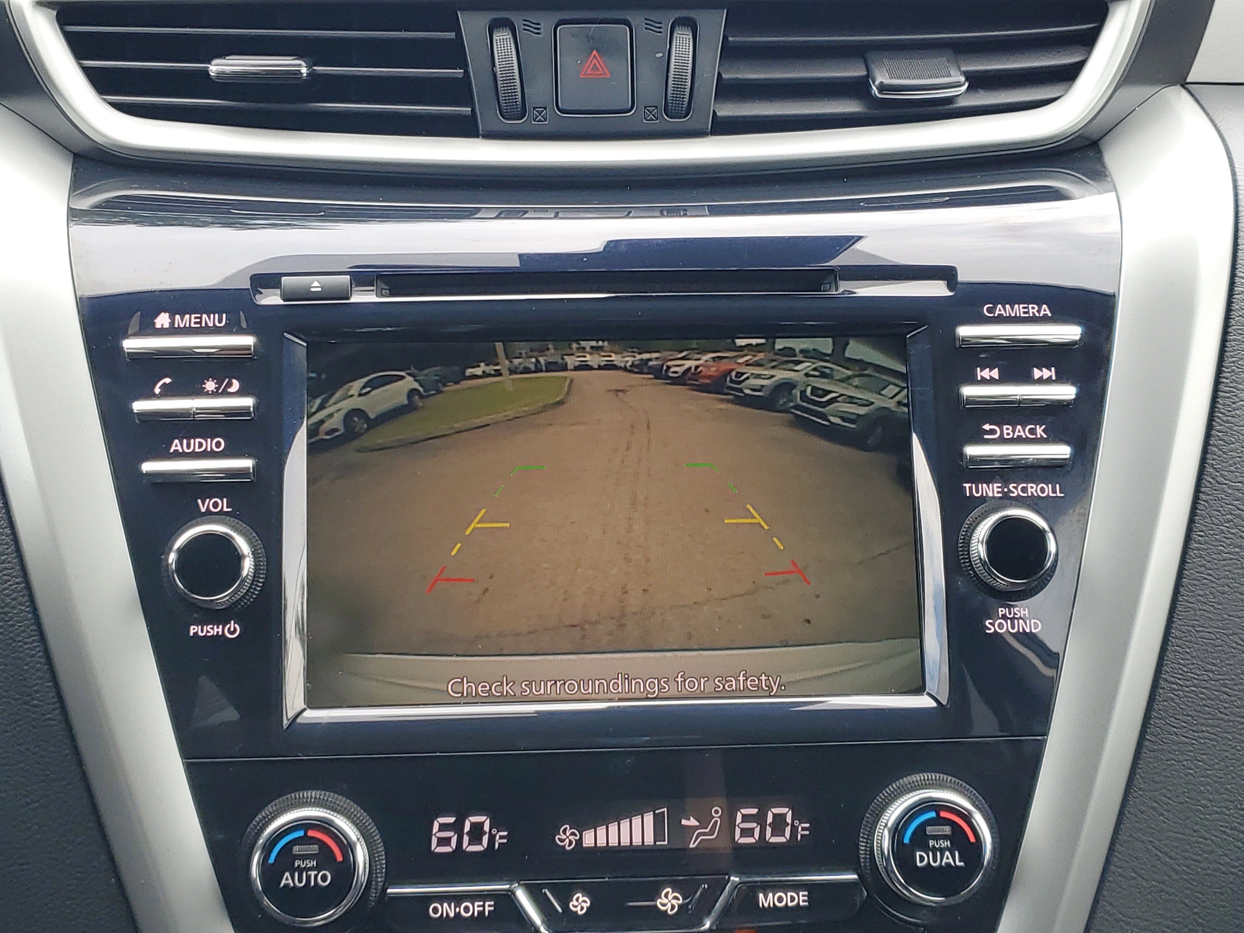 Used 2020 Nissan Murano SV image 8