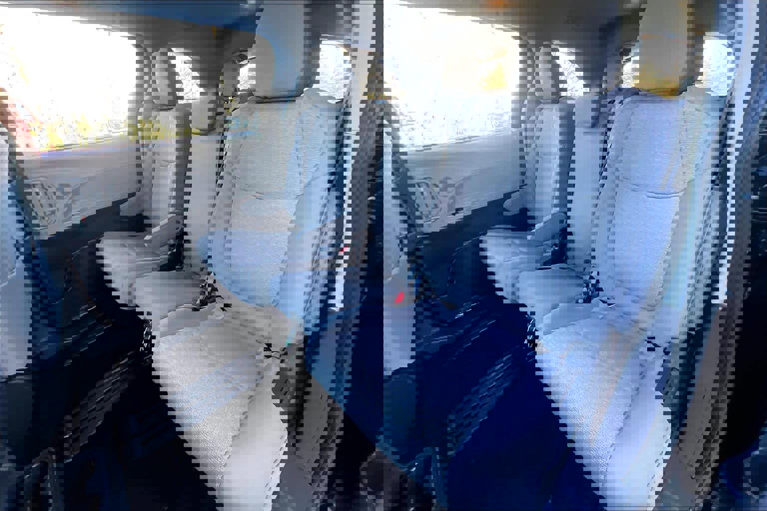 Certified 2024 Toyota Sienna LE image 19