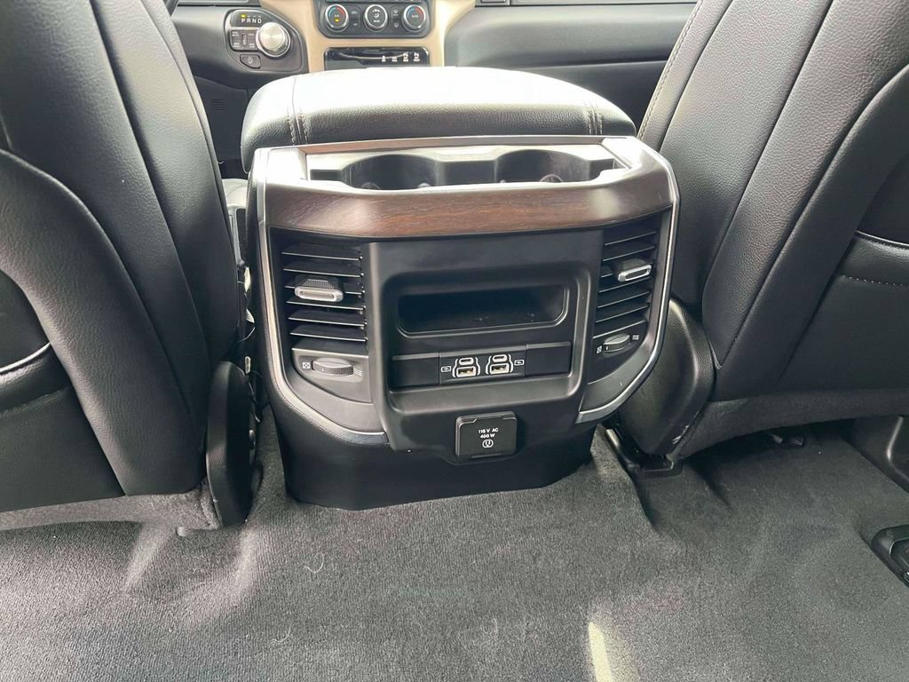 Used 2021 RAM 1500 Laramie AWD/4WD image 4