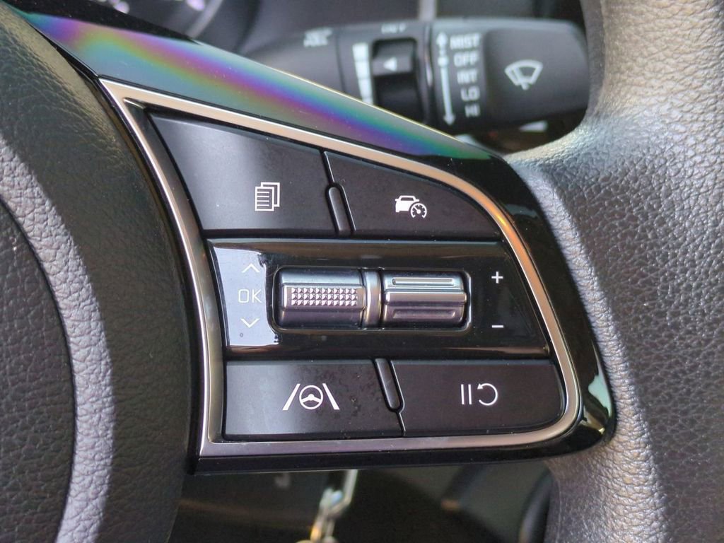 Used 2024 Kia Forte LXS w/ LXS Technology Package image 16