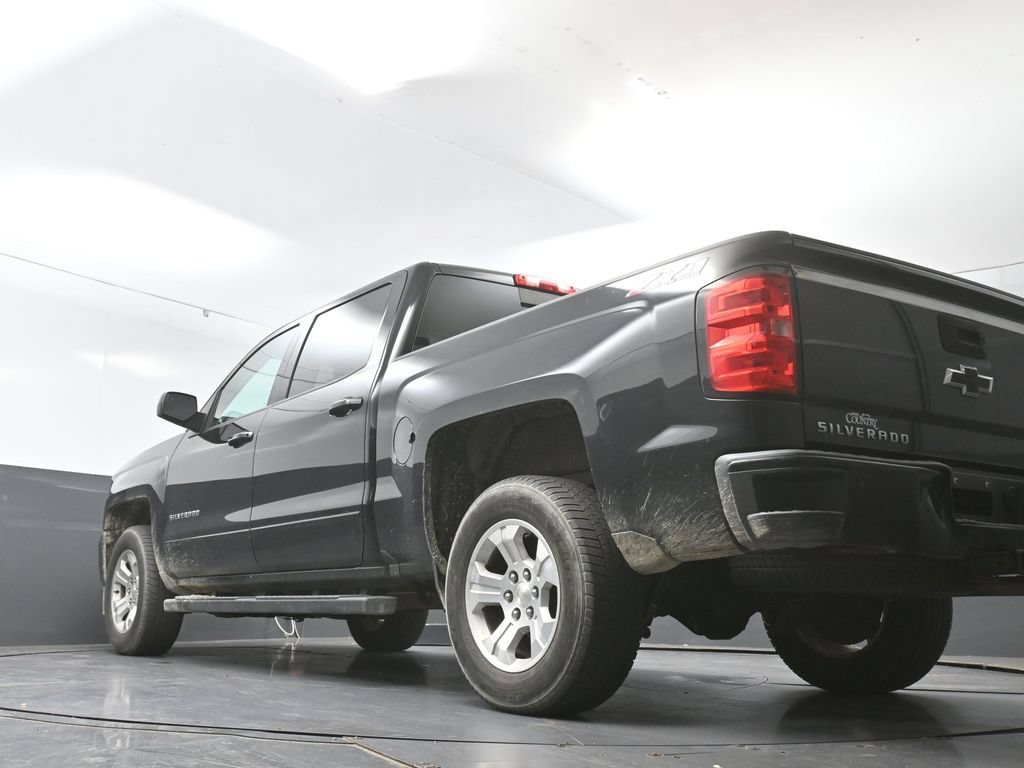 Used 2018 Chevrolet Silverado 1500 LT w/ All Star Edition AWD/4WD image 23