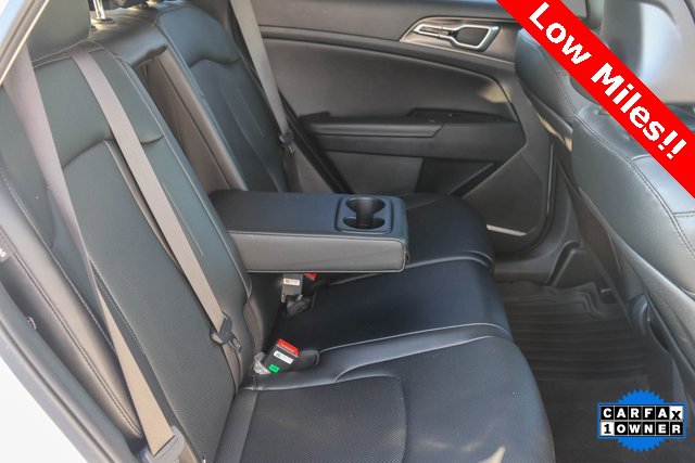 Used 2024 Kia Sportage EX image 16