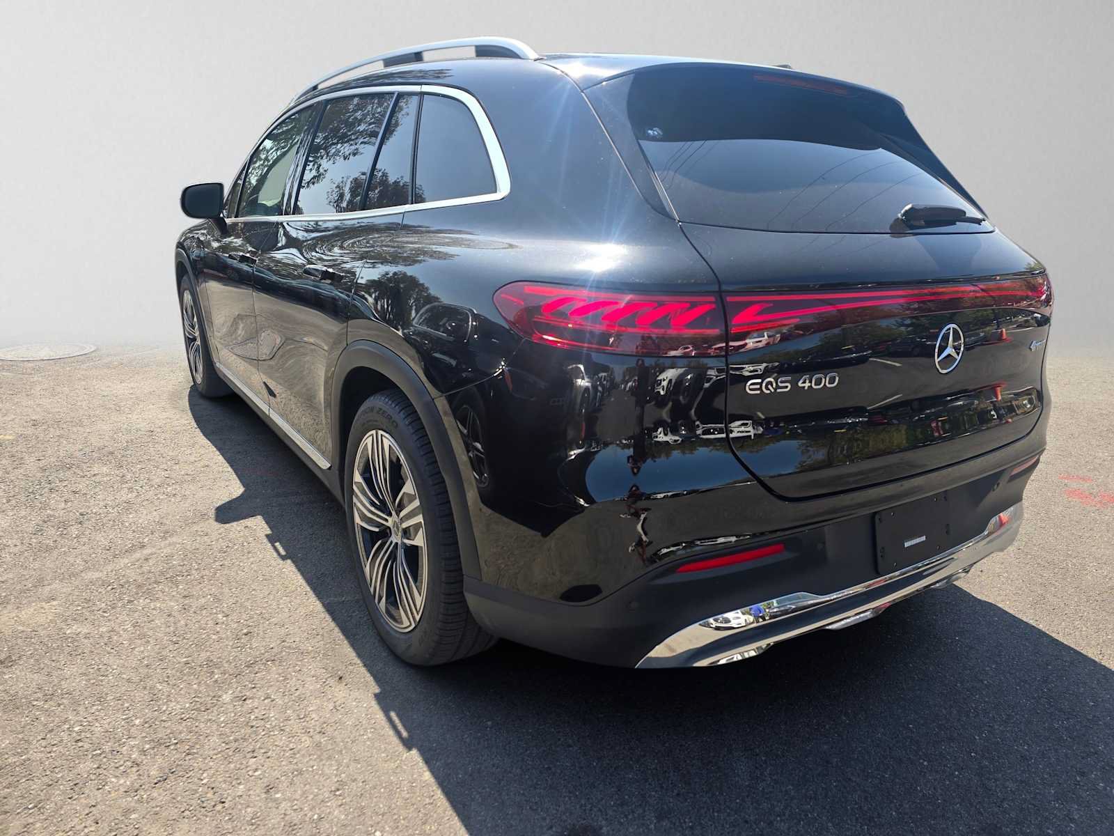 New 2026 Mercedes-Benz EQS 400 4MATIC SUV image 5