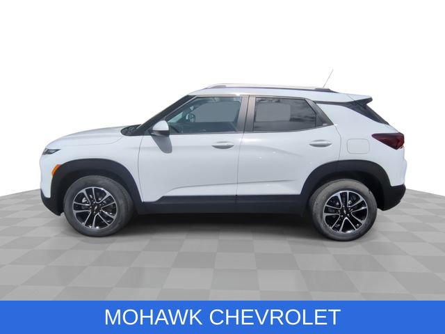 Certified 2024 Chevrolet TrailBlazer LT w/ LT Cold Weather Package AWD/4WD image 6