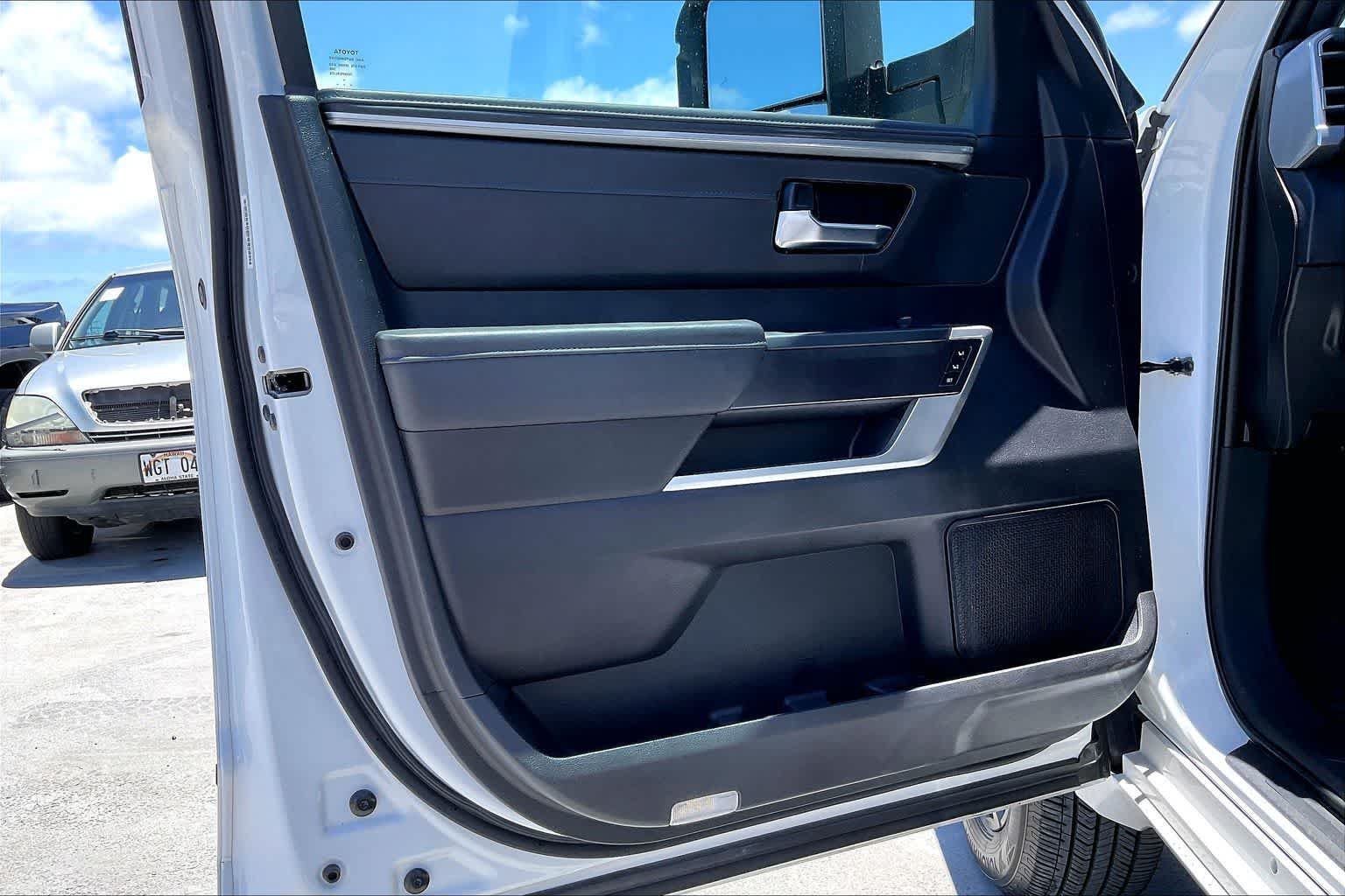 Used 2022 Toyota Tundra Platinum RWD image 27