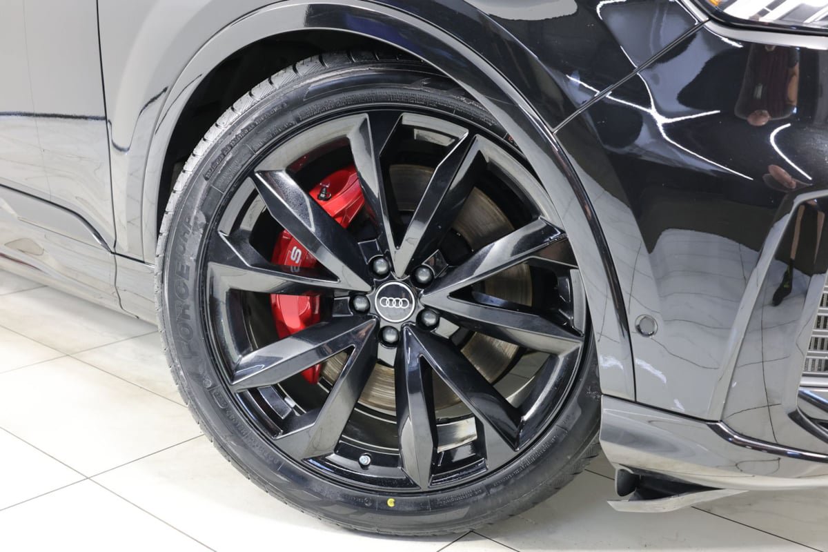 Used 2023 Audi SQ7 Prestige AWD/4WD image 15