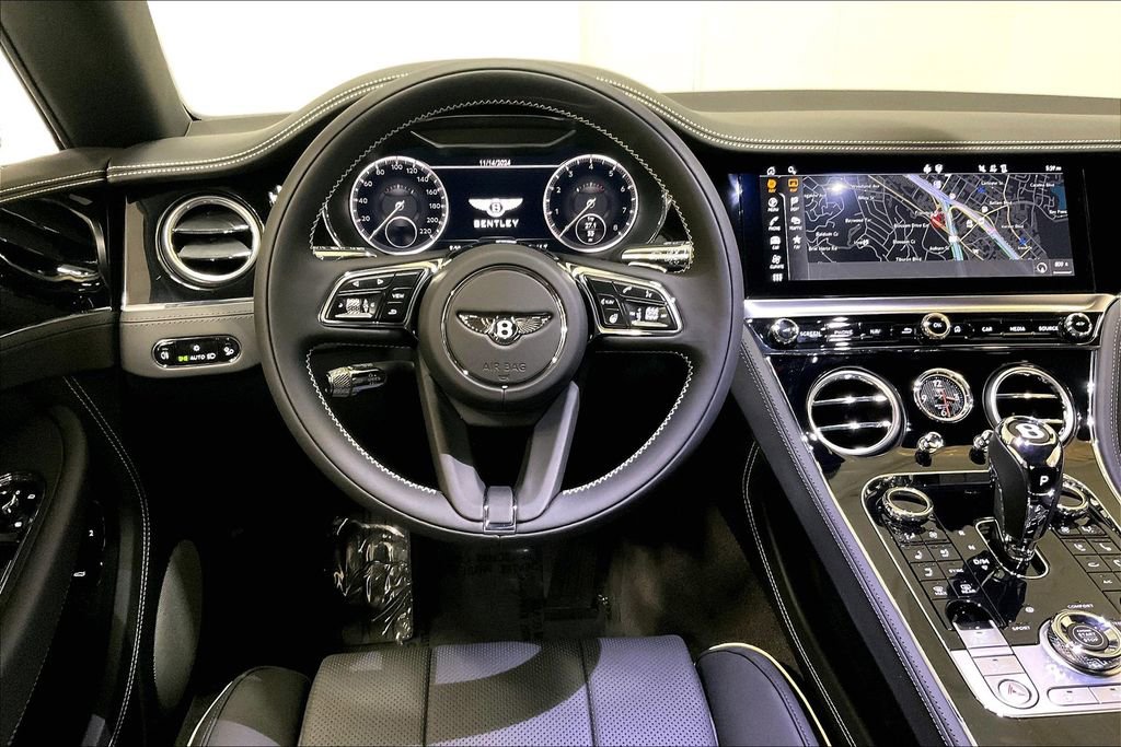 Used 2024 Bentley Continental GT image 9