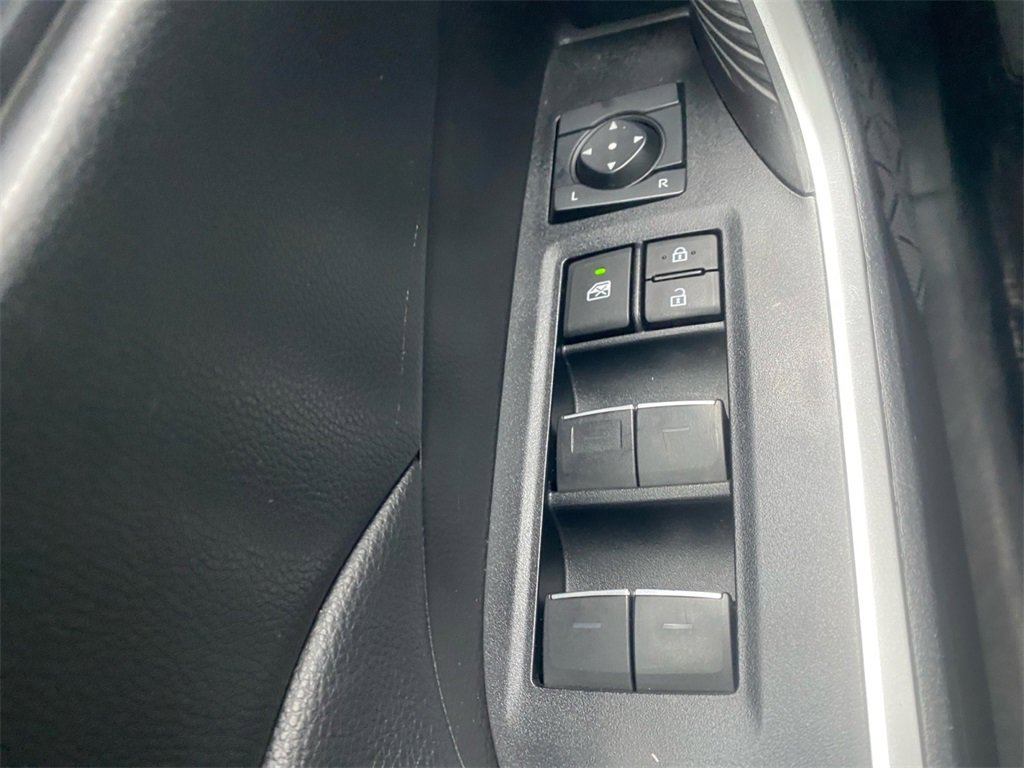 Used 2023 Toyota RAV4 XLE w/ Convenience Package image 20