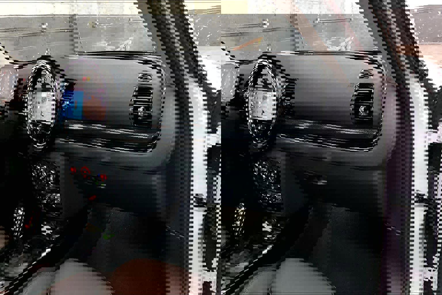 Used 2024 MINI Cooper Clubman S image 18