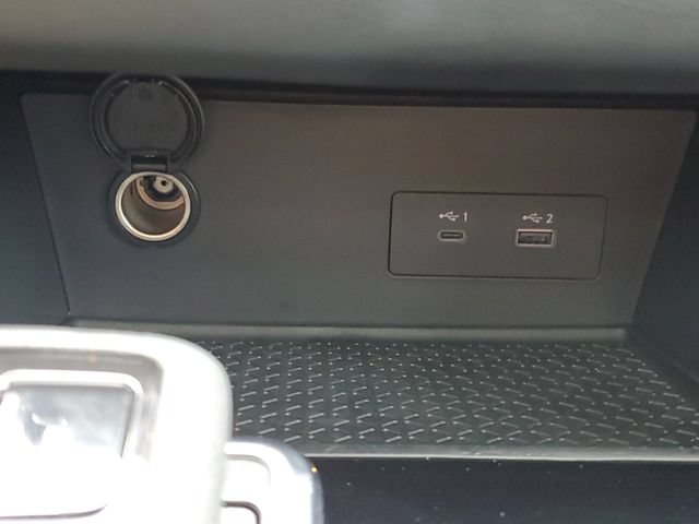 Used 2025 Nissan Pathfinder SV w/ SV Premium Package FWD image 31