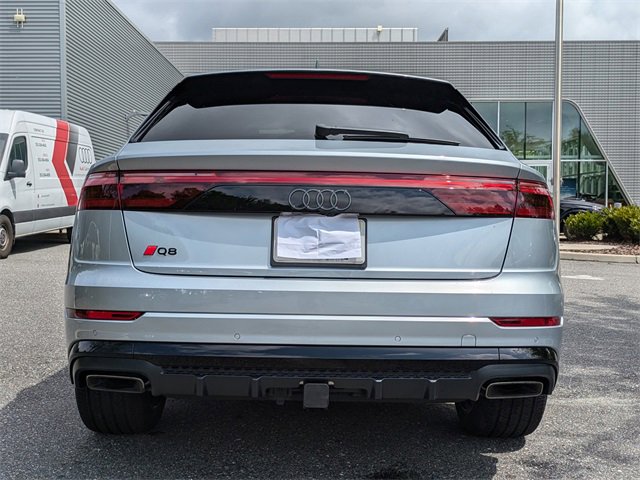 Used 2024 Audi Q8 Premium Plus image 8