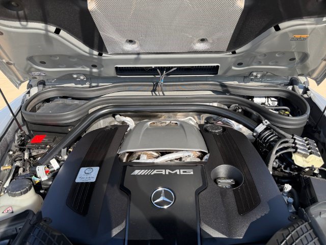Used 2025 Mercedes-Benz G 63 AMG 4MATIC image 19