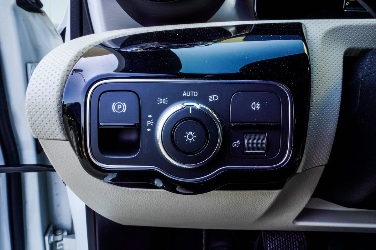 Used 2019 Mercedes-Benz A 220 image 33