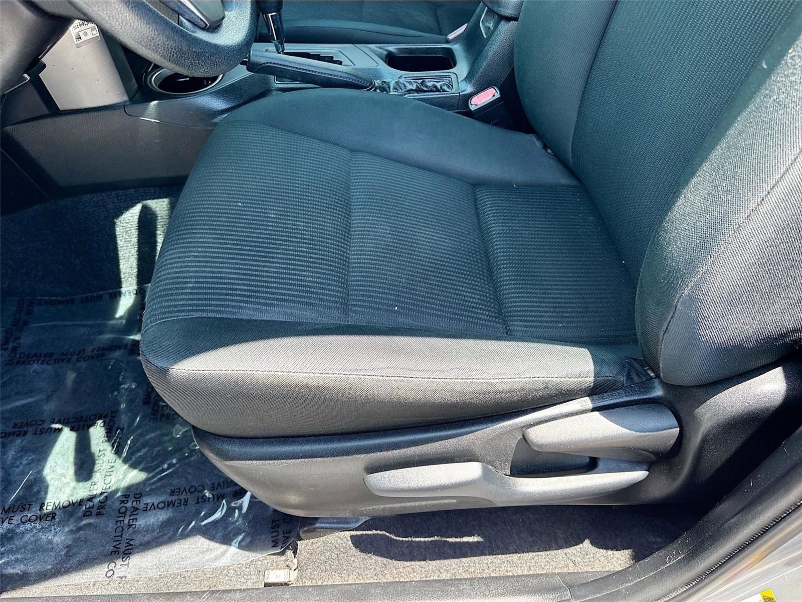 Used 2016 Toyota RAV4 LE FWD image 18