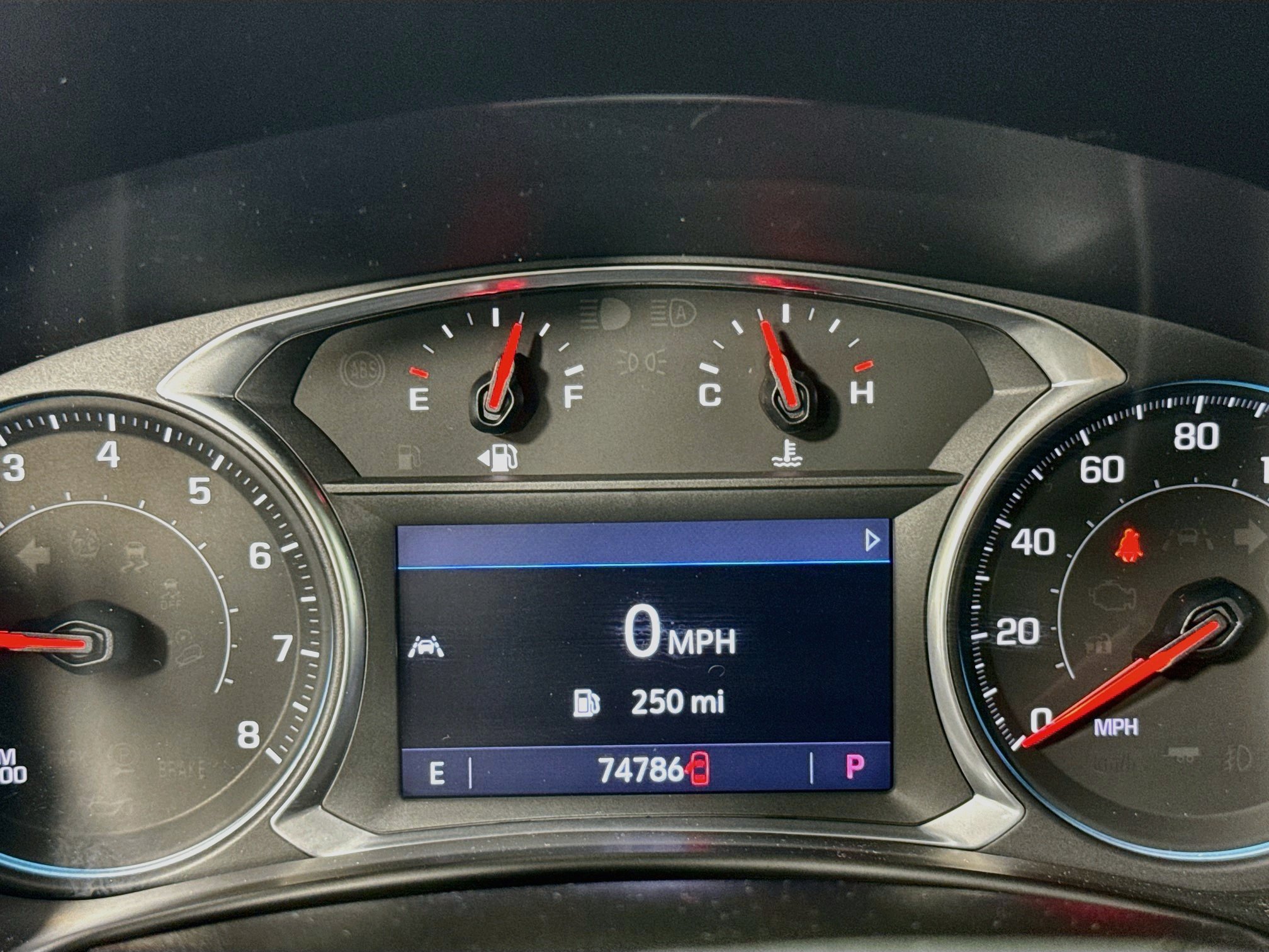 Used 2021 Chevrolet Equinox Premier FWD image 13