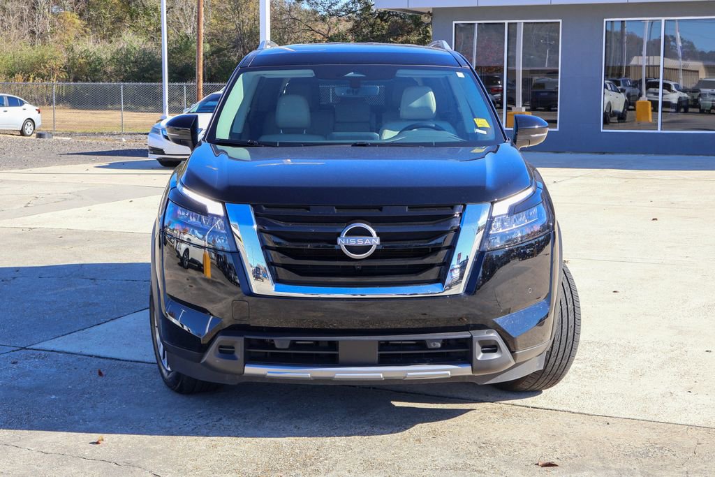 Used 2025 Nissan Pathfinder SL image 23