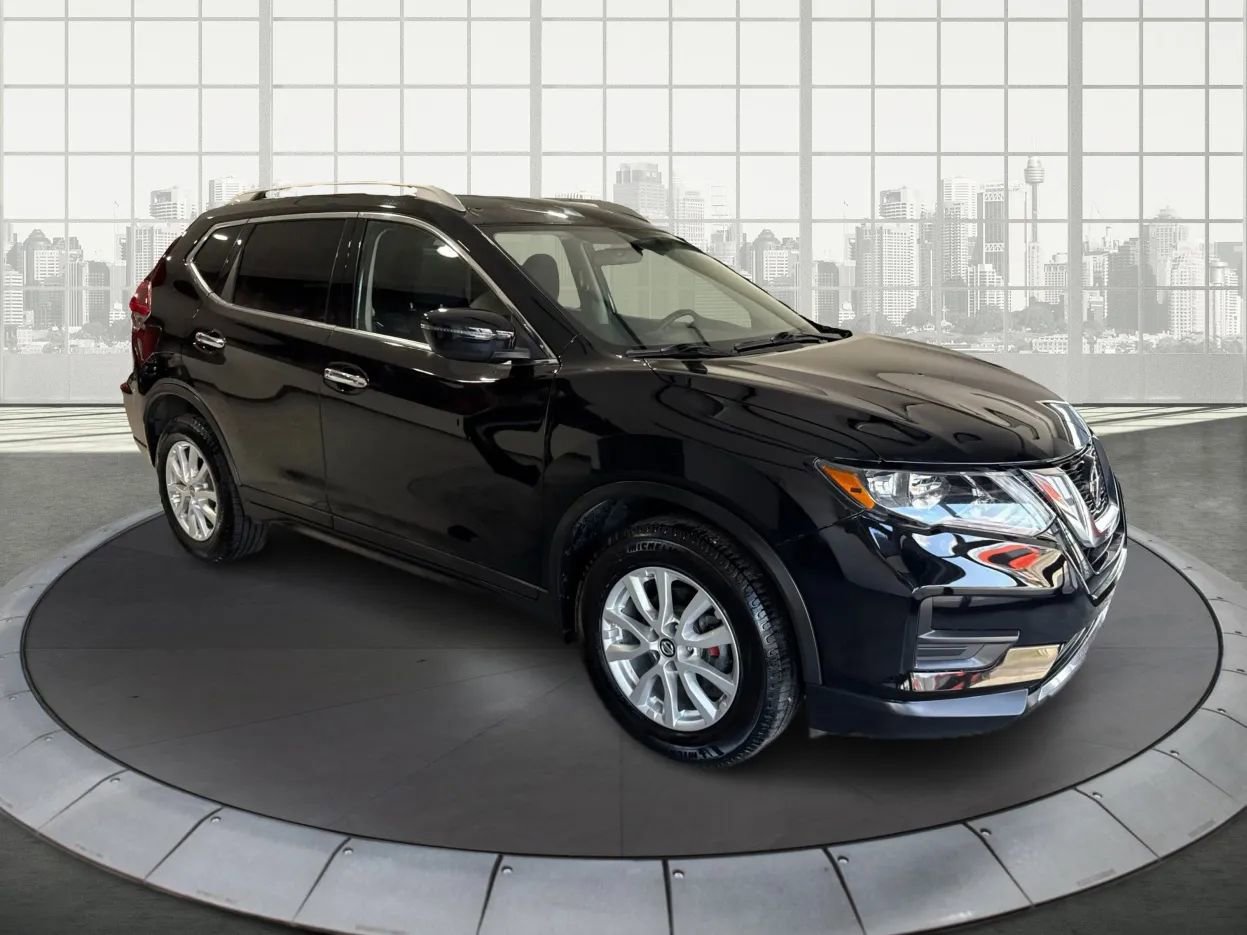 Used 2018 Nissan Rogue SV