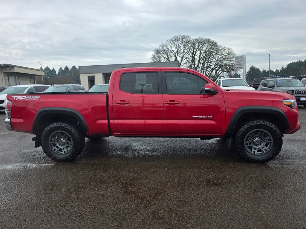 Used 2023 Toyota Tacoma TRD Off-Road image 31