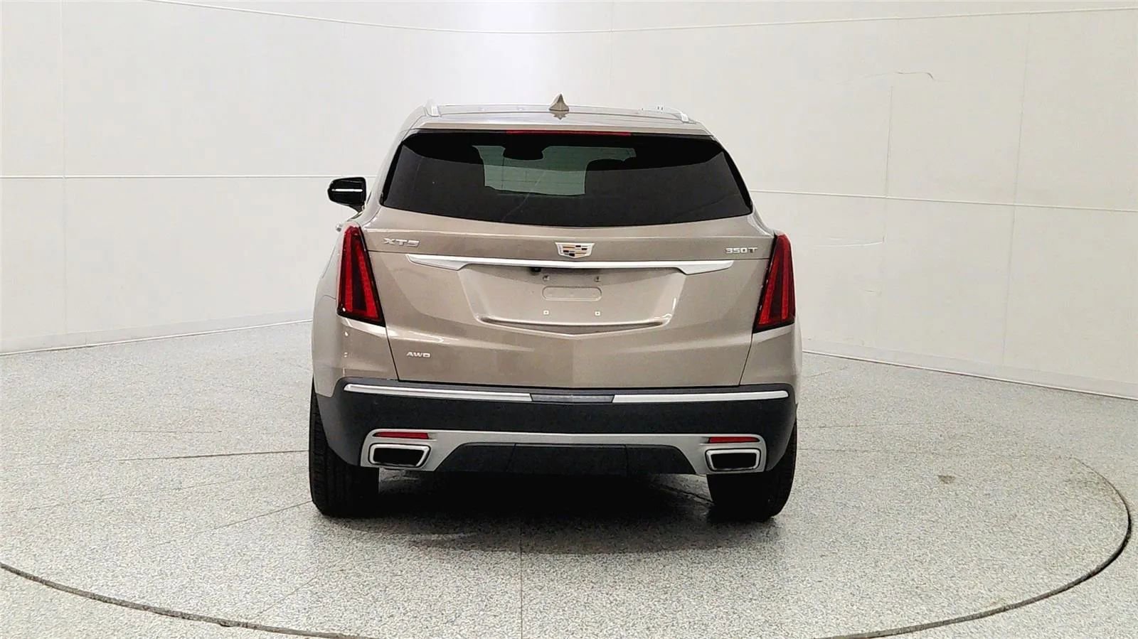 Used 2023 Cadillac XT5 Premium Luxury image 6