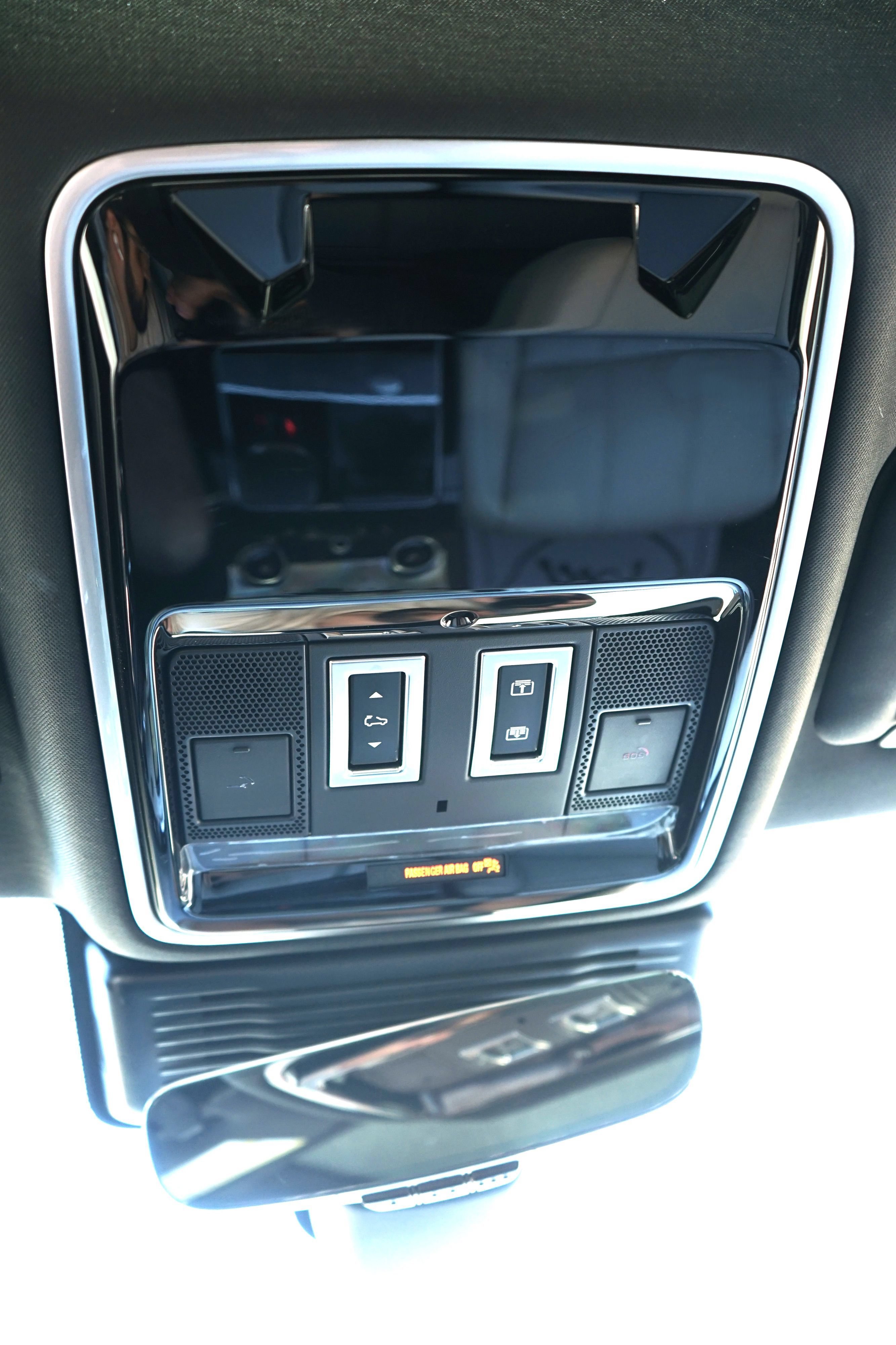 Used 2023 Land Rover Range Rover Velar R-Dynamic S AWD/4WD image 20