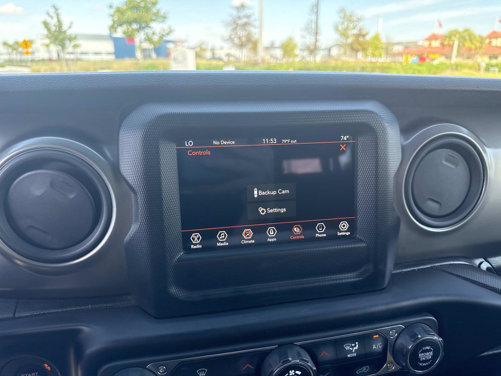 Used 2021 Jeep Wrangler Unlimited Sport image 25