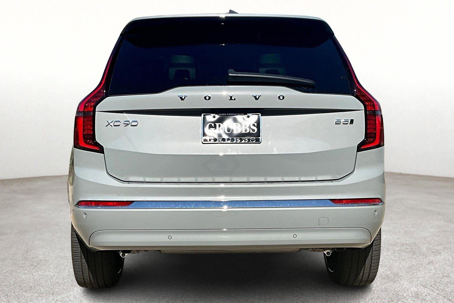 New 2026 Volvo XC90 B5 Ultra w/ Protection Package Premier image 6