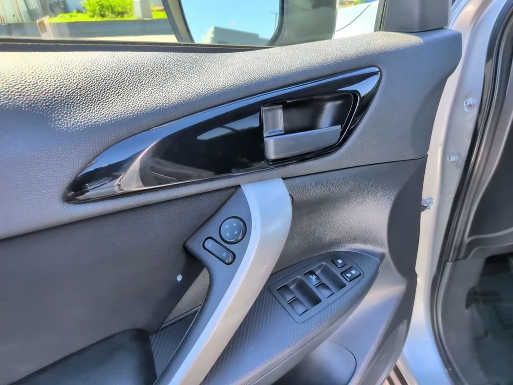 Used 2023 Mitsubishi Eclipse Cross LE AWD/4WD image 20