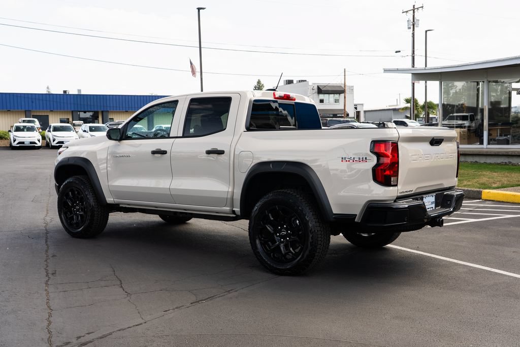 New 2026 Chevrolet Colorado Trail Boss AWD/4WD image 2