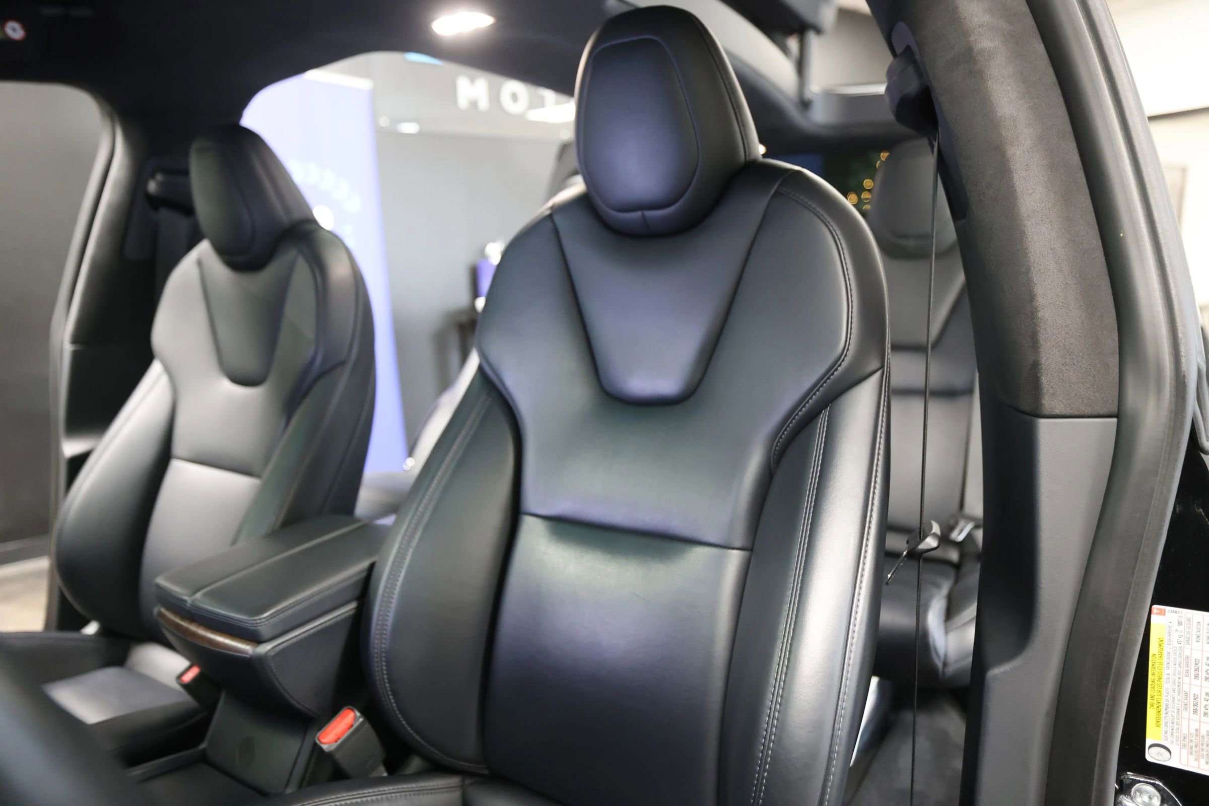 Used 2020 Tesla Model X Long Range image 23