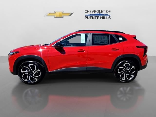 New 2026 Chevrolet Trax RS w/ Sunroof Package FWD image 5