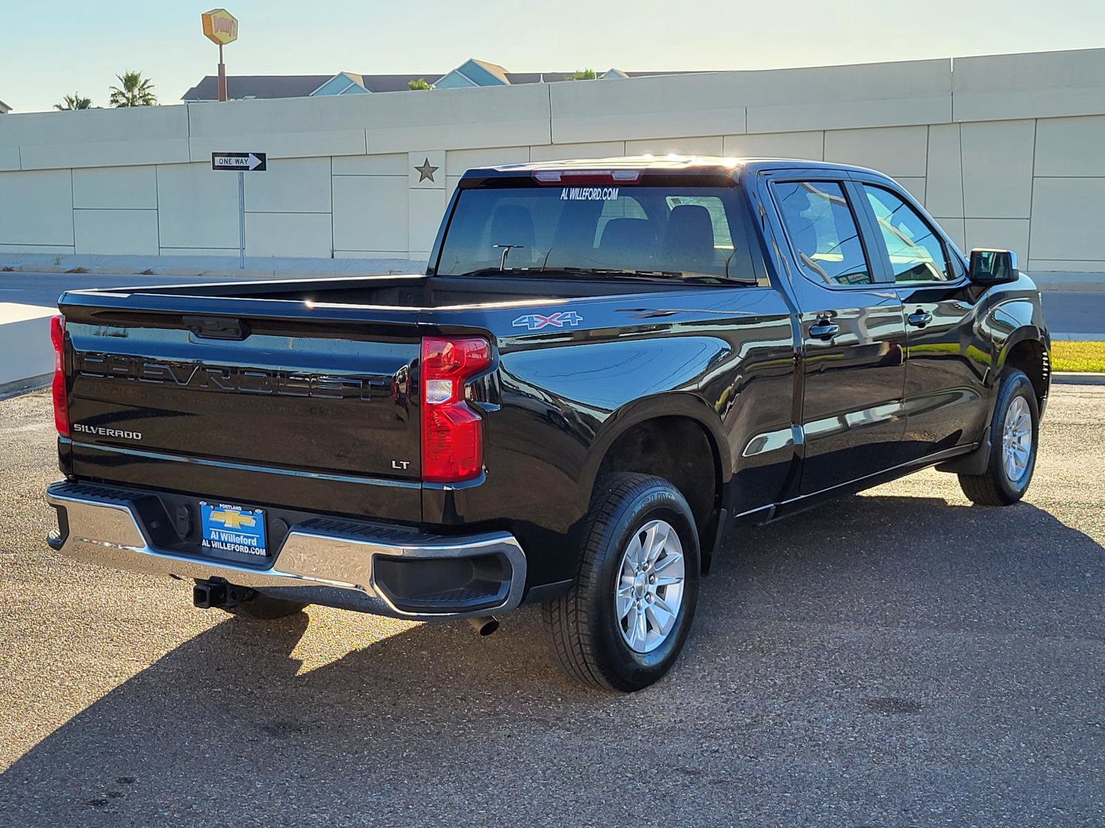 Used 2023 Chevrolet Silverado 1500 LT w/ Protection Package image 5