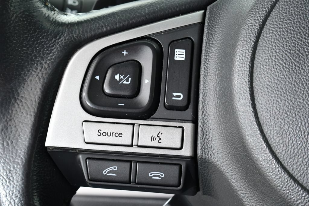 Used 2015 Subaru Legacy 2.5i Limited AWD/4WD image 32