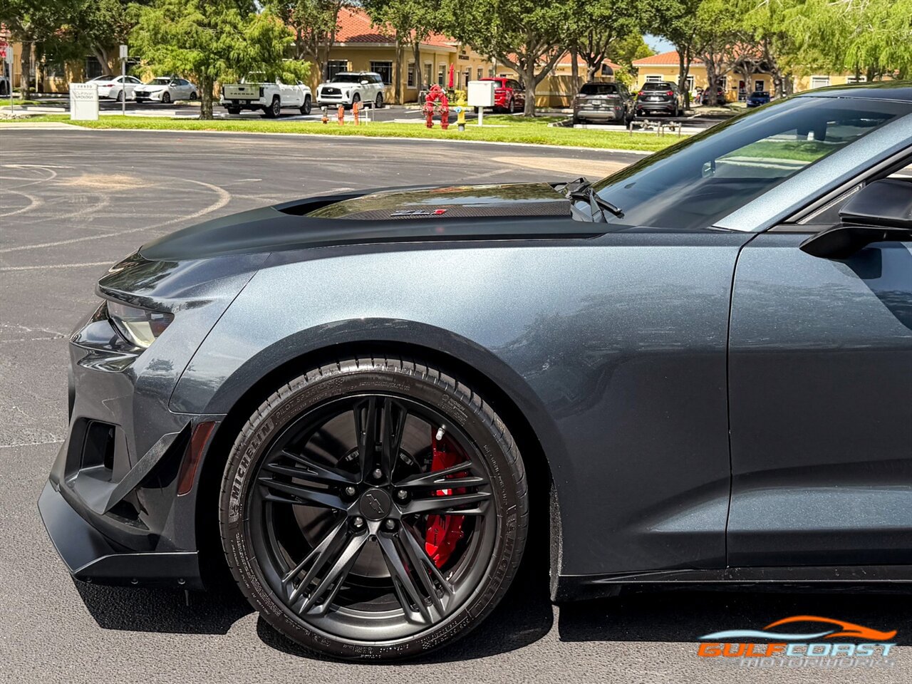 Used 2019 Chevrolet Camaro ZL1 RWD image 38