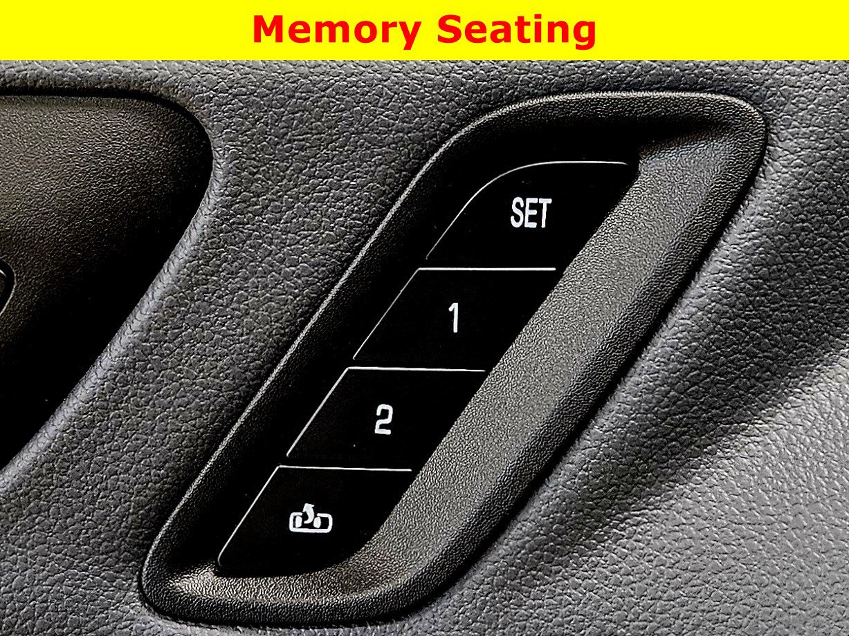 Used 2023 GMC Acadia Denali AWD/4WD image 28