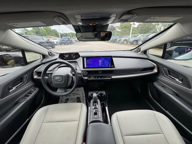 Used 2024 Toyota Prius Limited FWD image 17