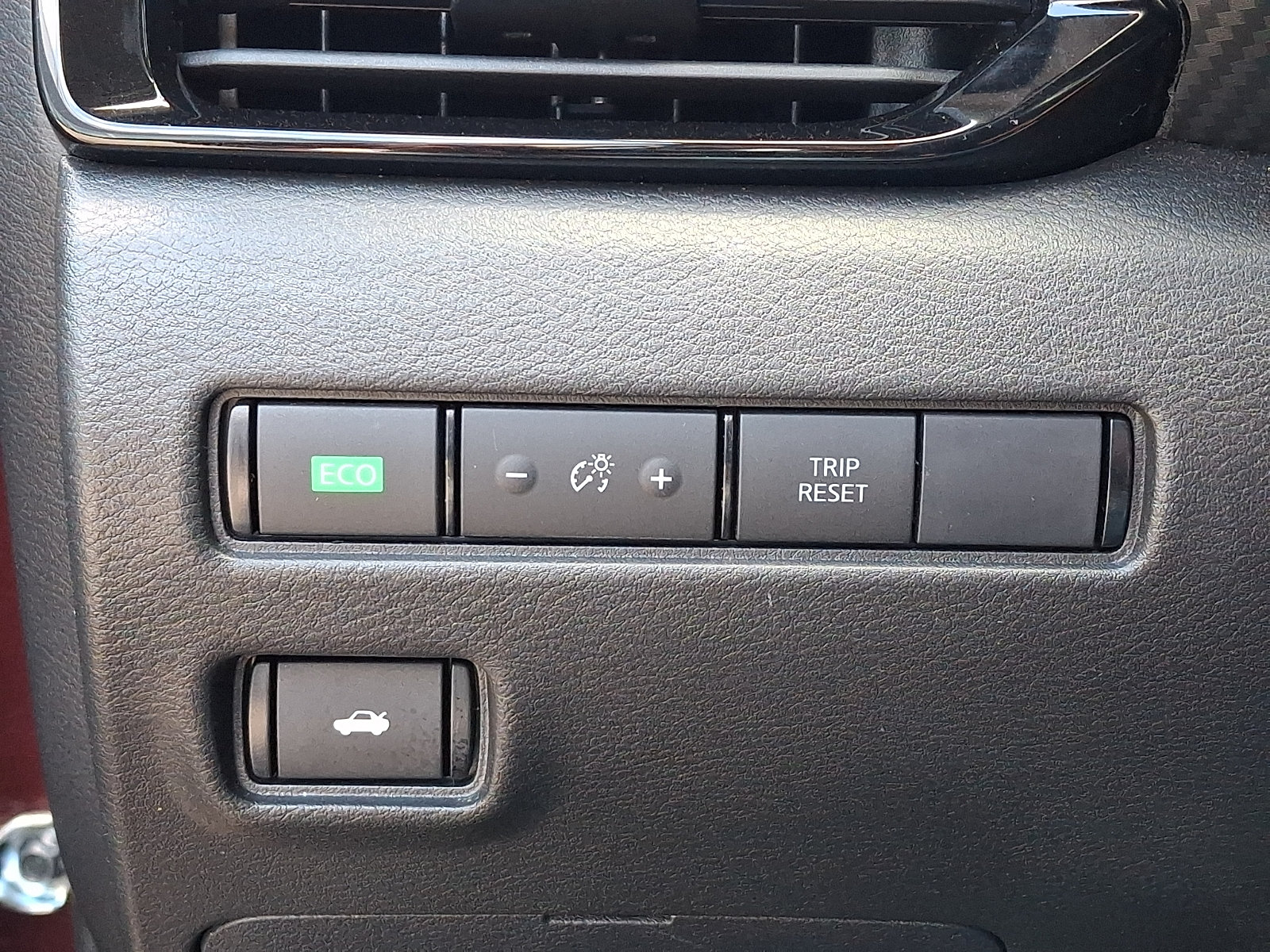 Used 2023 Nissan Sentra SV FWD image 26