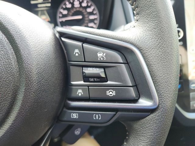Used 2025 Subaru Forester Limited image 37