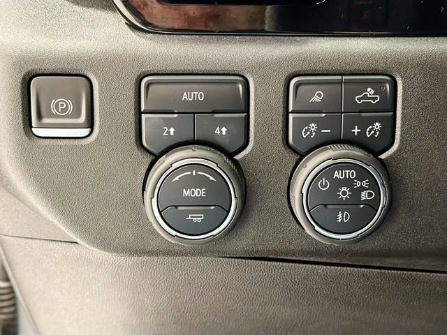 Certified 2023 Chevrolet Silverado 1500 LTZ w/ Technology Package image 9