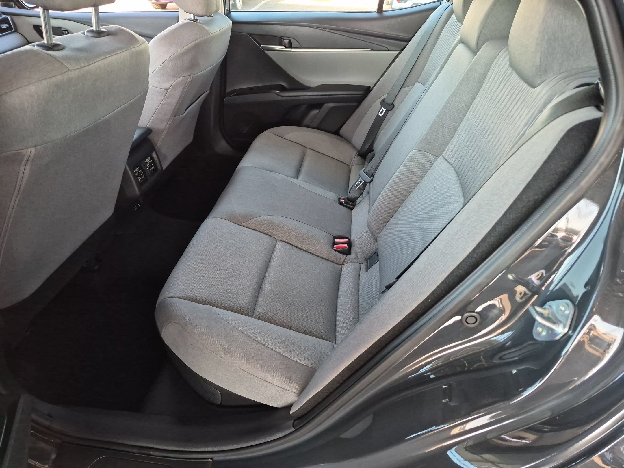 Used 2026 Toyota Camry LE FWD image 15