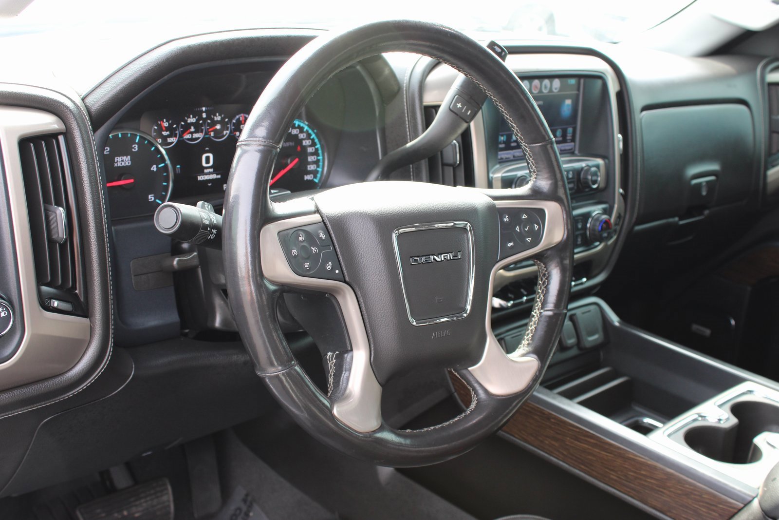 Used 2019 GMC Sierra 2500 Denali w/ Duramax Plus Package image 11