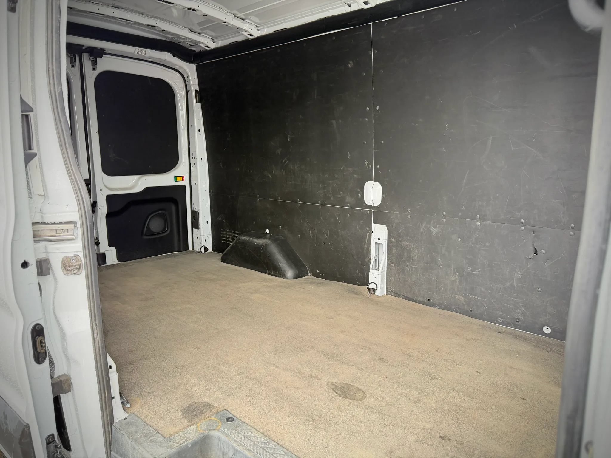 Used 2022 Ford Transit 250 Medium Roof w/ Interior Upgrade Package RWD image 19