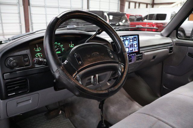 Used 1997 Ford F250 4x4 Regular Cab Heavy Duty image 30