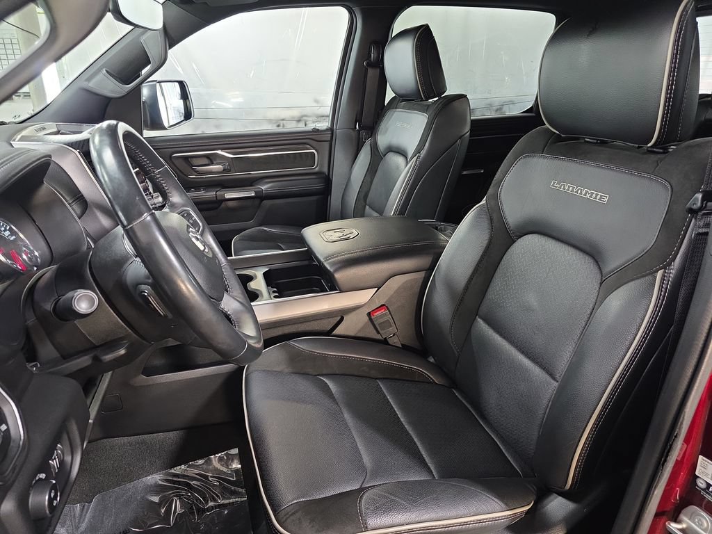 Used 2023 RAM 1500 Laramie AWD/4WD image 14