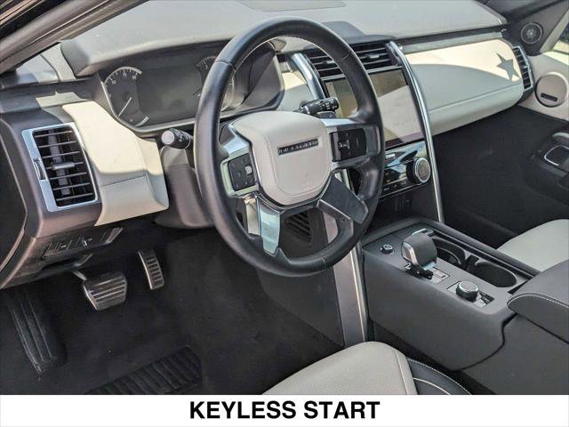 Used 2023 Land Rover Discovery HSE R-Dynamic image 13